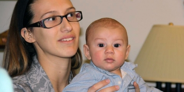 Savannah Malcolm and her son, Beckham, tell their story at Heartbeat&#039;s 2014 Babies Go to Congress