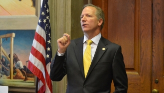 Dr. Bob Onder, a state senator in Missouri, calls for a special legislative session to overrule St. Louis&#039; &quot;Abortion Sanctuary City&quot; ordinance.