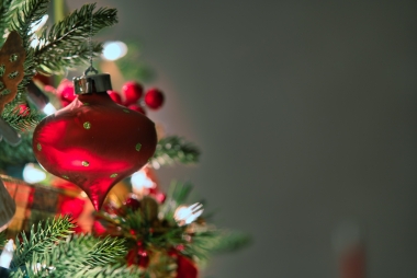 Five ways pregnancy help ministry demonstrates Christmas spirit all year-round