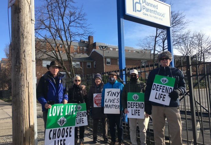 Sidewalk counselors and pro-life prayer advocates can help save lives.