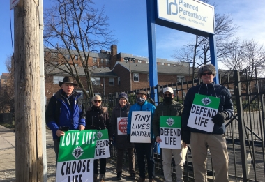 Sidewalk counselors and pro-life prayer advocates can help save lives.