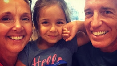 Lauren&#039;s parents with her daughter