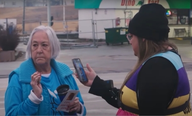 Abortion escort Shelley Mann gets right up in the face of a pro-life advocate with her phone